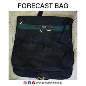 Suit/Garment Bag Weekend, Travel | Forecast